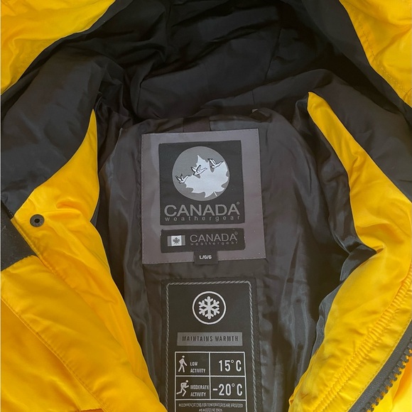 Canada Weather Gear -Yellow Puffer Coat/Jacket
**Please READ DESCRIPTION** - Picture 4 of 10
